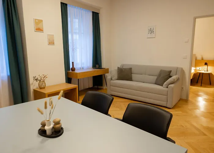 Altstadtjuwel Faerbergasse غراتس