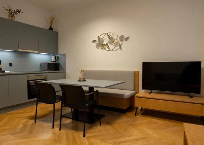 Altstadtjuwel Faerbergasse غراتس